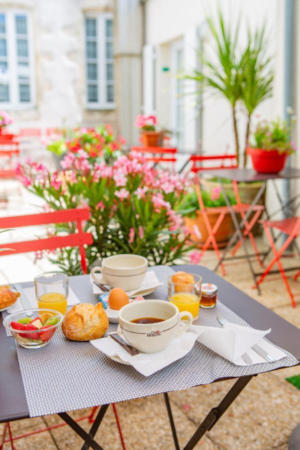 Hotel Du Port Saint-Martin-de-Ré Екстериор снимка