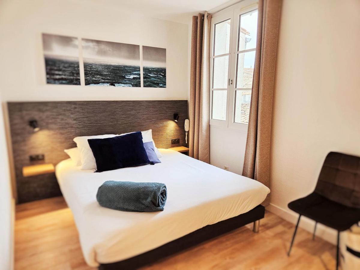 Hotel Du Port Saint-Martin-de-Ré Екстериор снимка