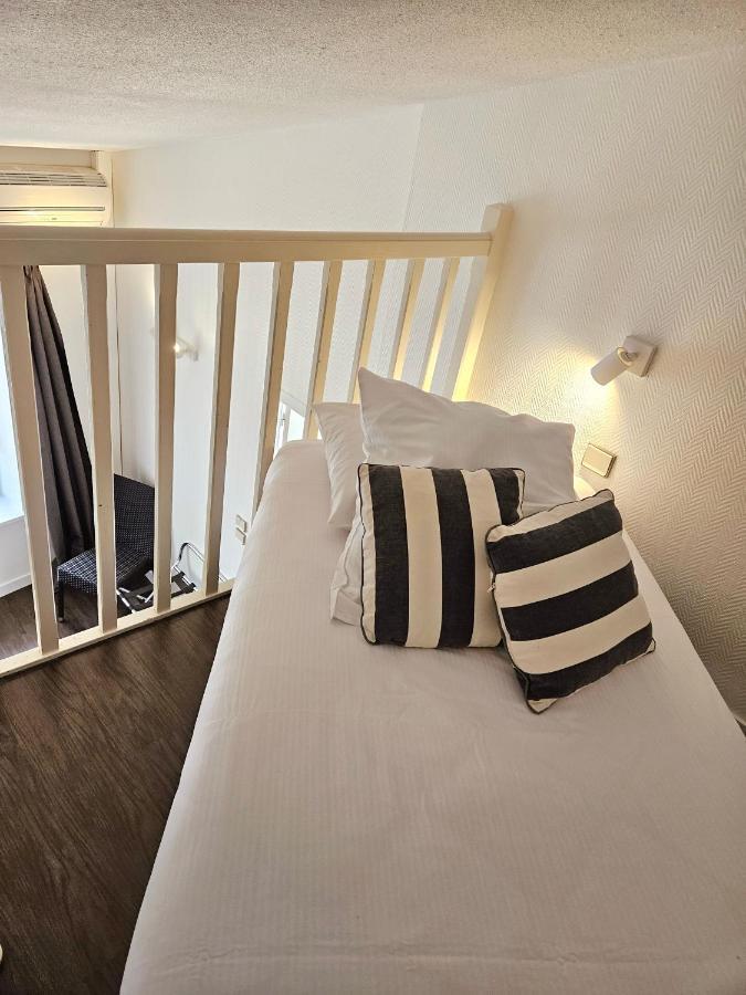 Hotel Du Port Saint-Martin-de-Ré Екстериор снимка