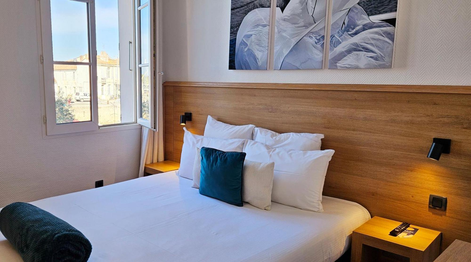 Hotel Du Port Saint-Martin-de-Ré Екстериор снимка