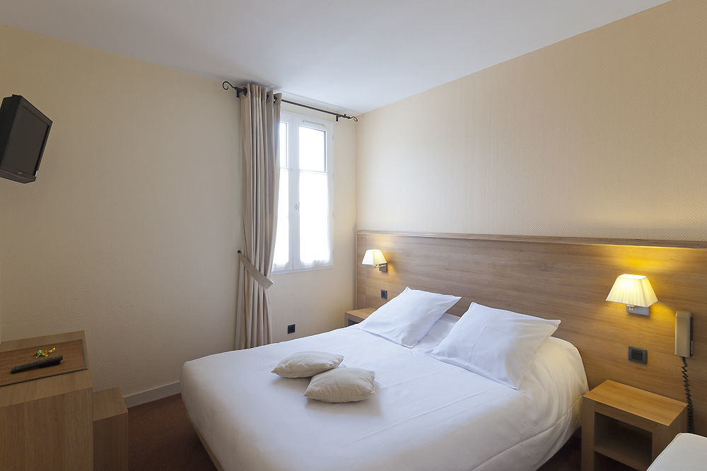 Hotel Du Port Saint-Martin-de-Ré Екстериор снимка