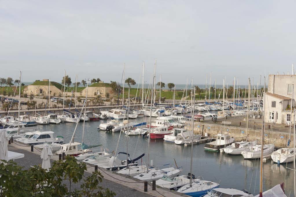 Hotel Du Port Saint-Martin-de-Ré Екстериор снимка